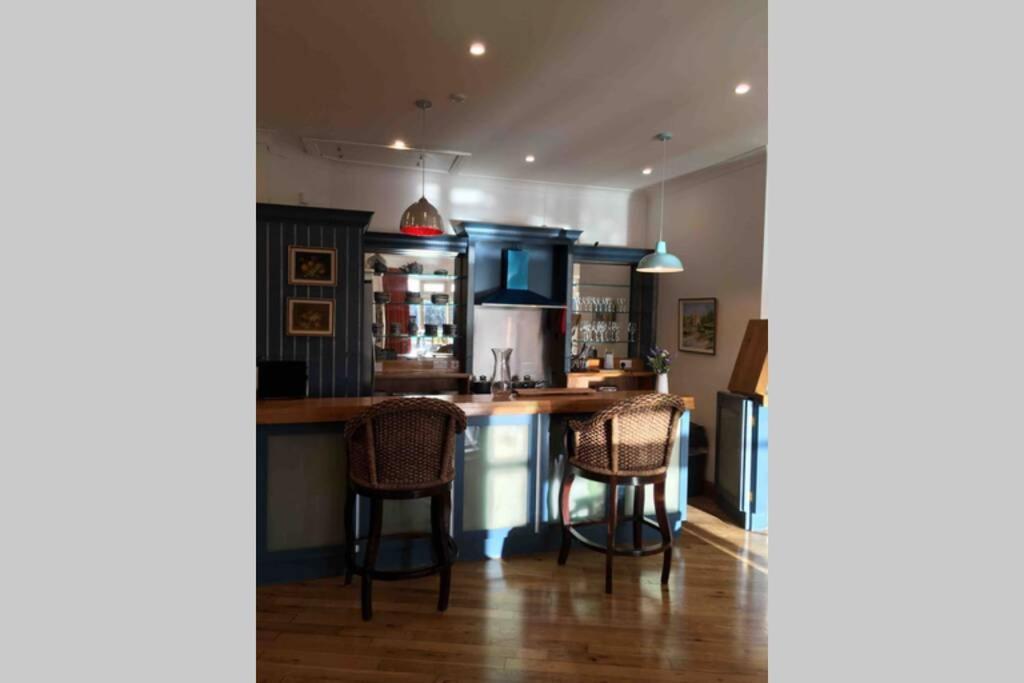 The Loft @ Clifden Bay Apartments Buitenkant foto
